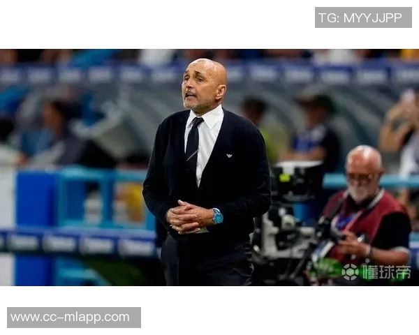 斯帕莱蒂的儿子在尤文任职球探引发热议与找工作趣事分享 斯帕莱蒂的儿子在尤文任职球探引发热议与找工作趣事分享