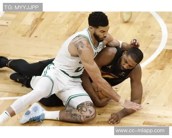 塞尔维亚教练赞塔图姆受伤不退缩展现真正领袖风范