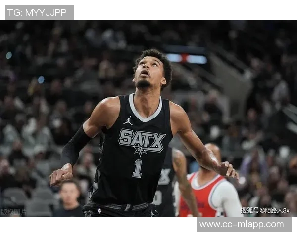 文班亚马创造NBA历史单场豪华数据成就引发热议